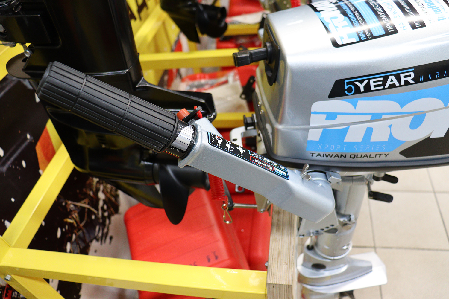 Лодочный мотор PROMAX SP5FHS (внешний бак 12 л) в Хабаровске