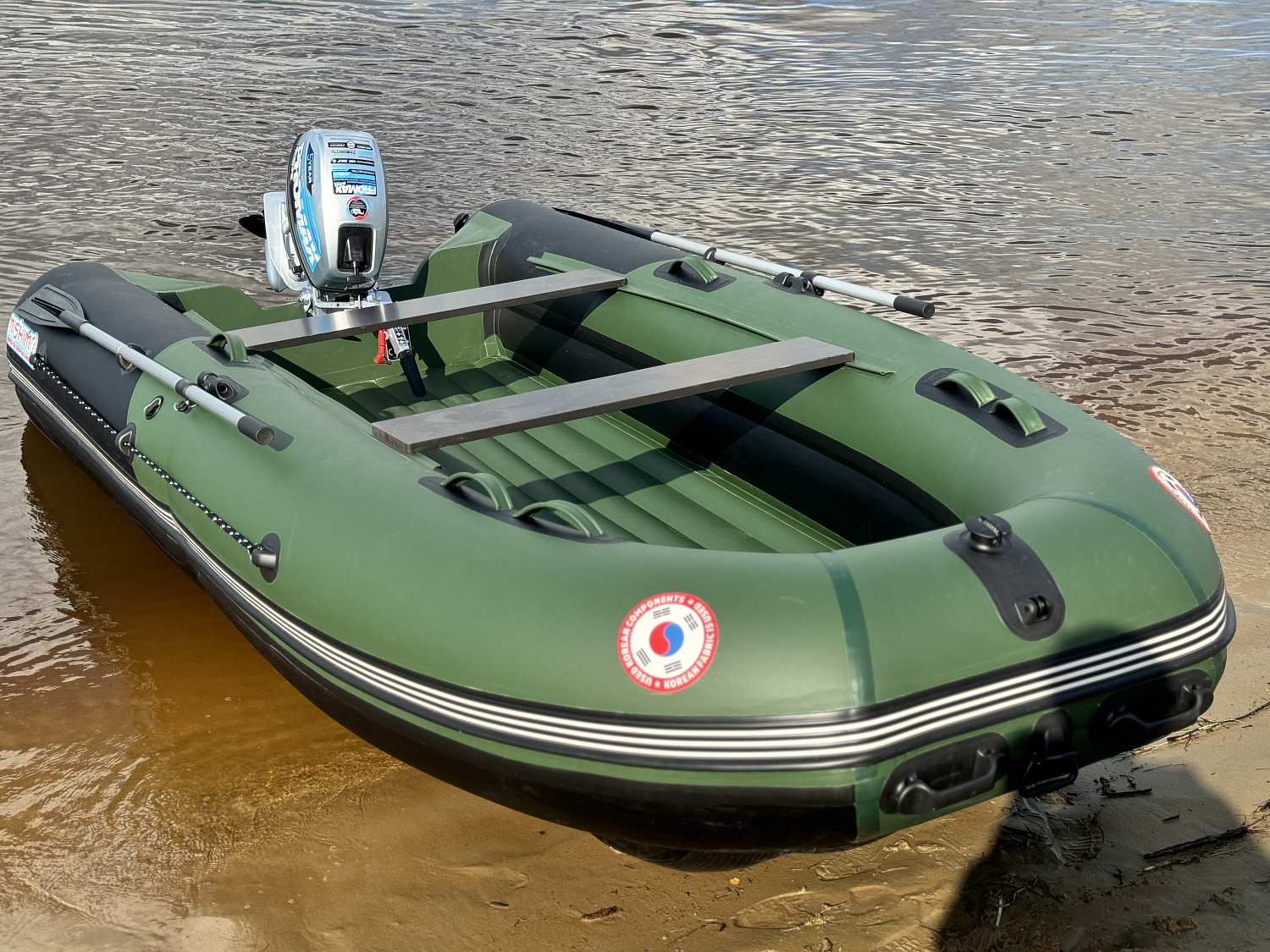 Лодка MISHIMO BIG FLOOR 400 в Хабаровске