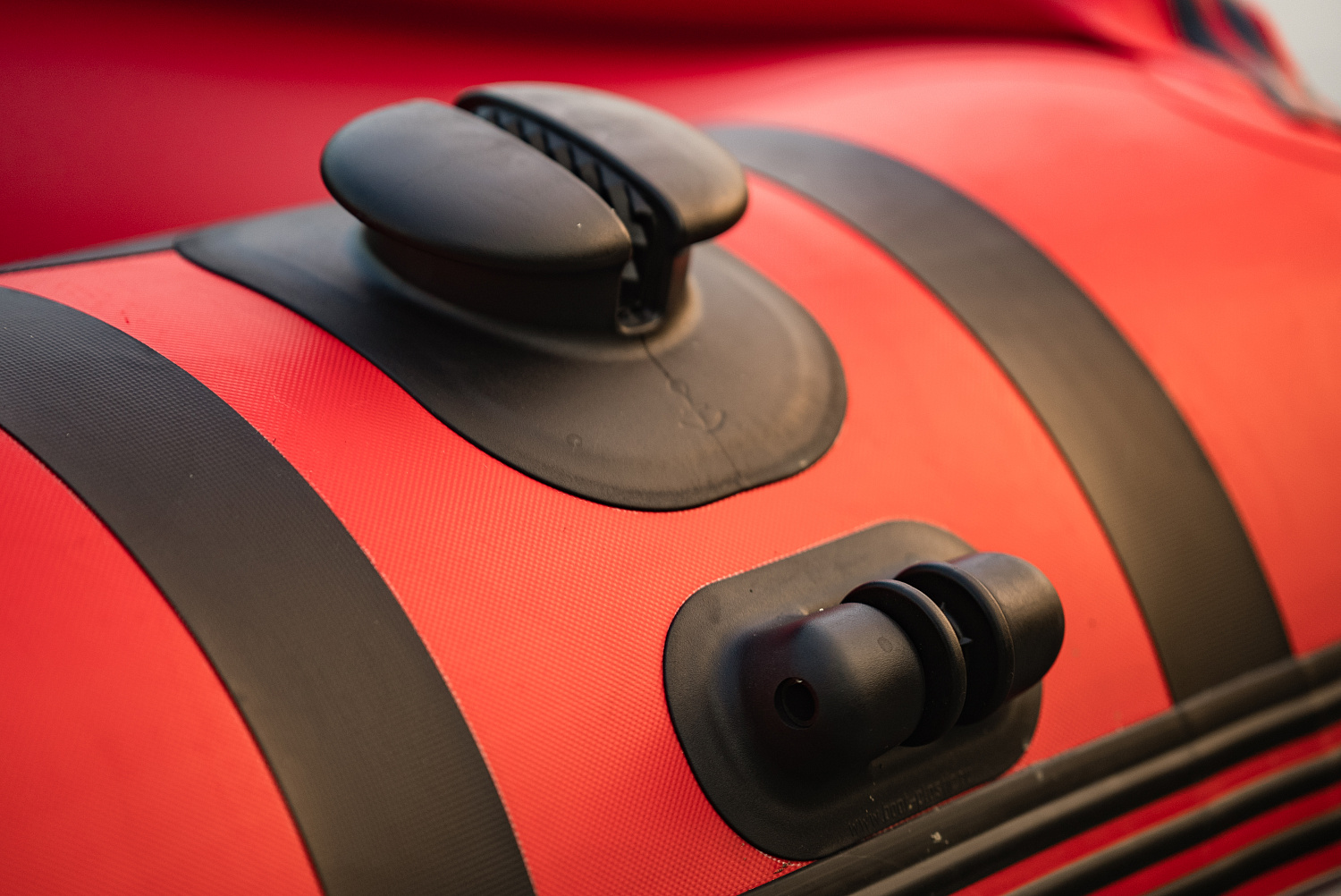 Лодка MISHIMO RIVER FJET PRO 430  под водомет в Хабаровске