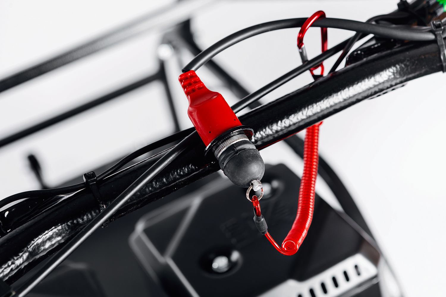 МОТОБУКСИРОВЩИК IKUDZO LONG 2.0 1700/500 EKR19 в Хабаровске