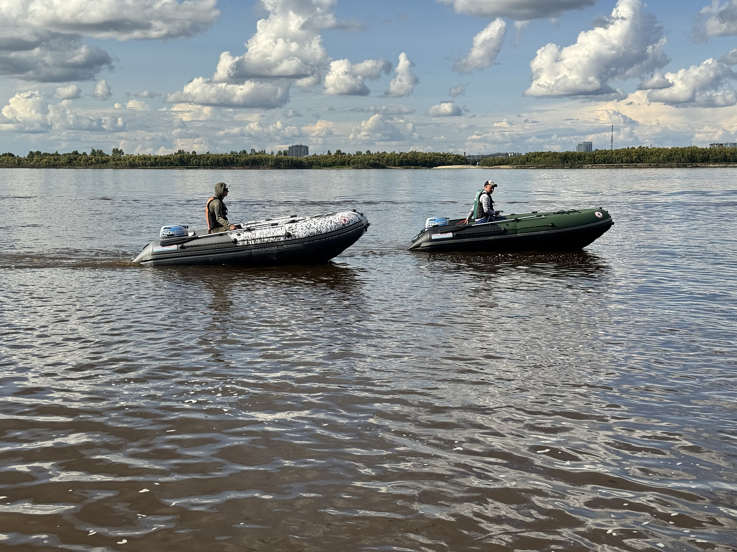 Лодка MISHIMO BIG FLOOR 440 в Хабаровске