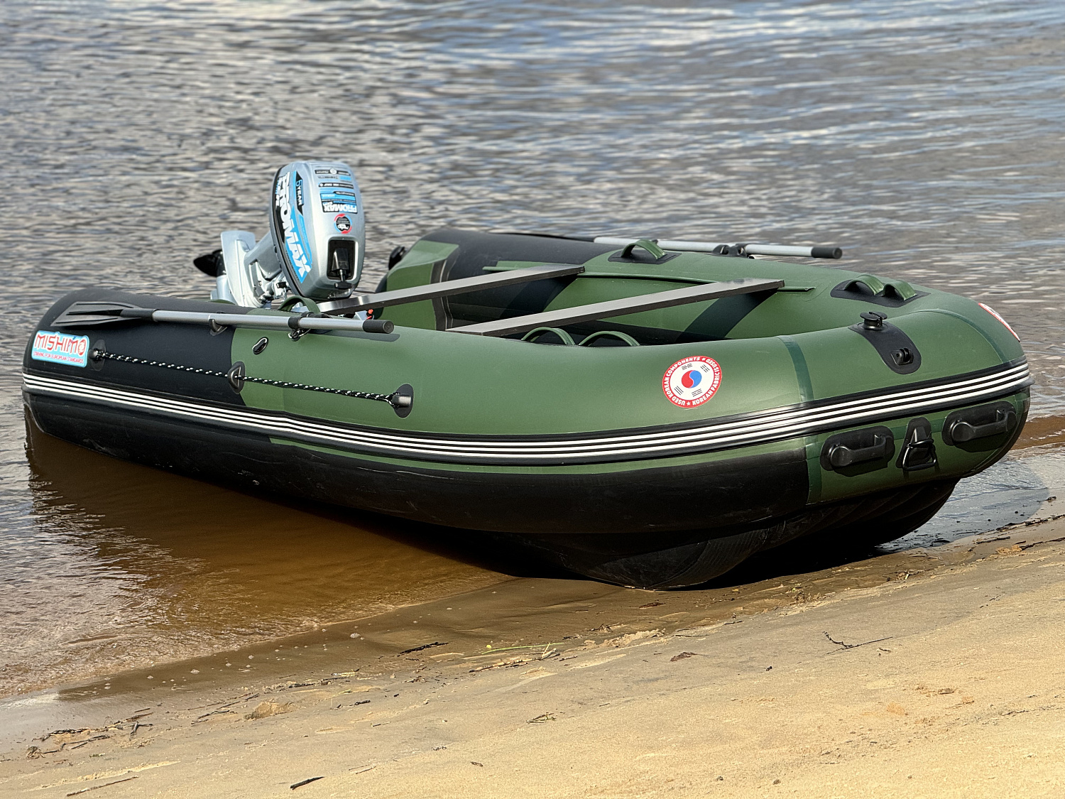 Лодка MISHIMO BIG FLOOR 400 в Хабаровске