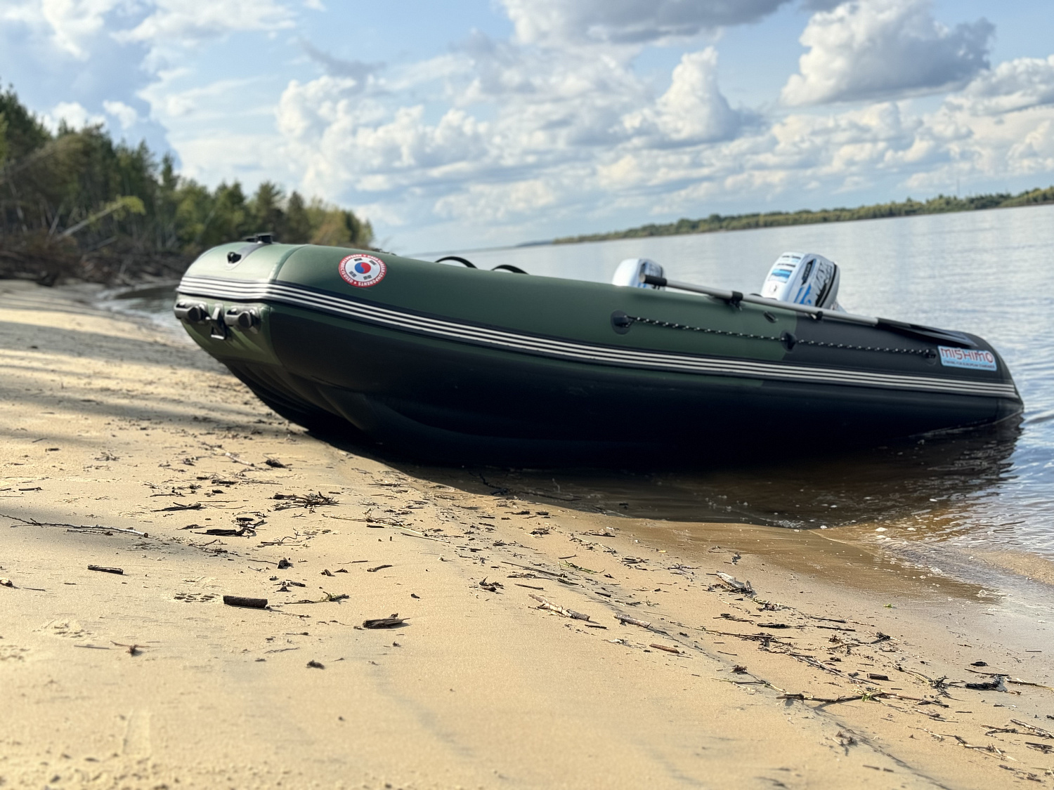 Лодка MISHIMO BIG FLOOR 400 в Хабаровске