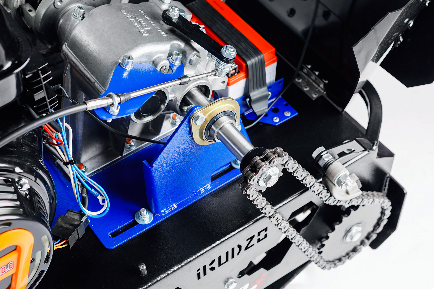 МОТОБУКСИРОВЩИК IKUDZO LONG 2.0 1700/500 EKR19 в Хабаровске