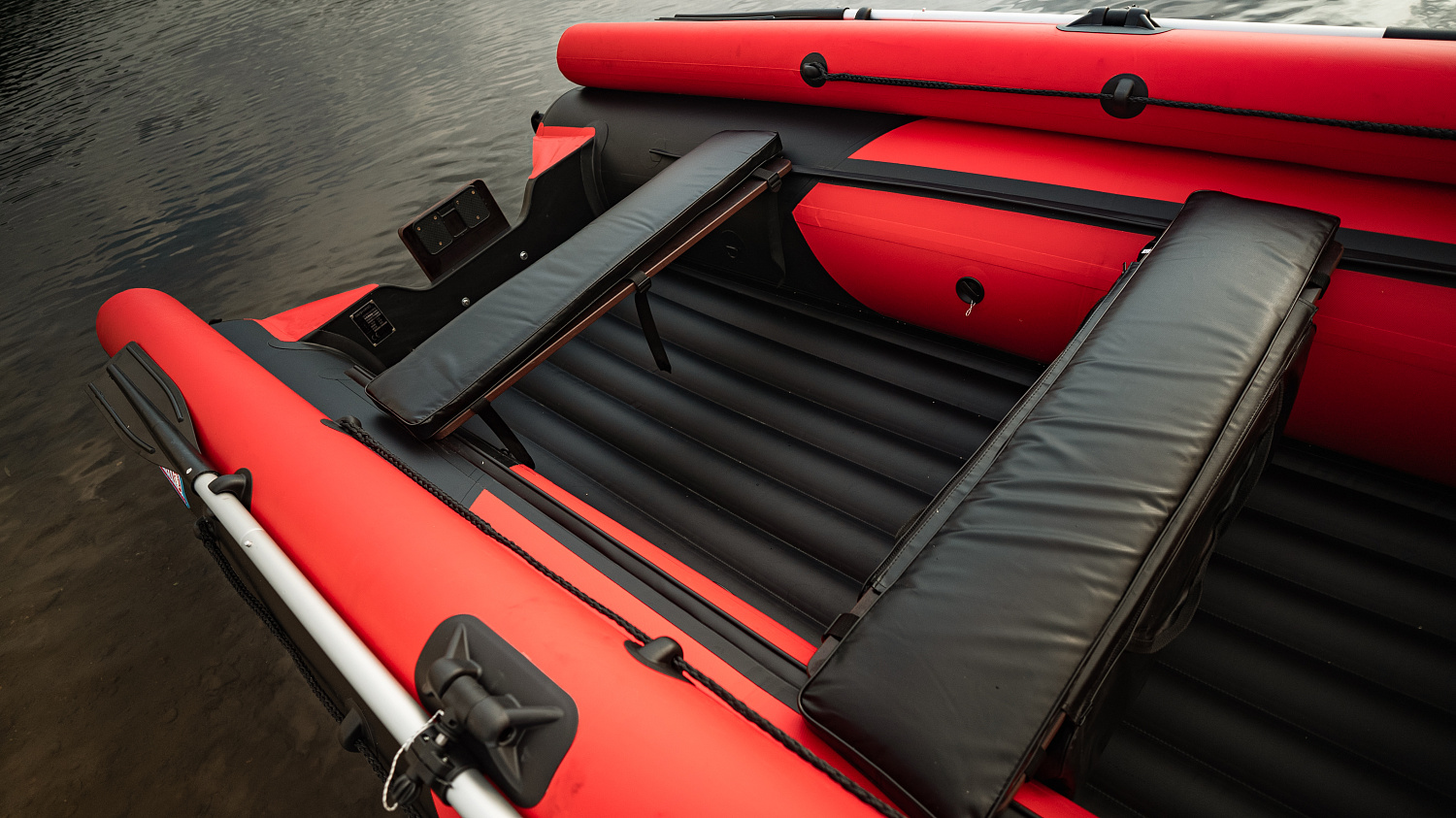 Лодка MISHIMO RIVER FJET PRO 430  под водомет в Хабаровске